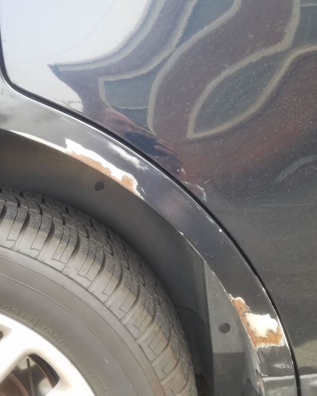 how-to-repair-a-rusty-fender-on-your-car-or-truck