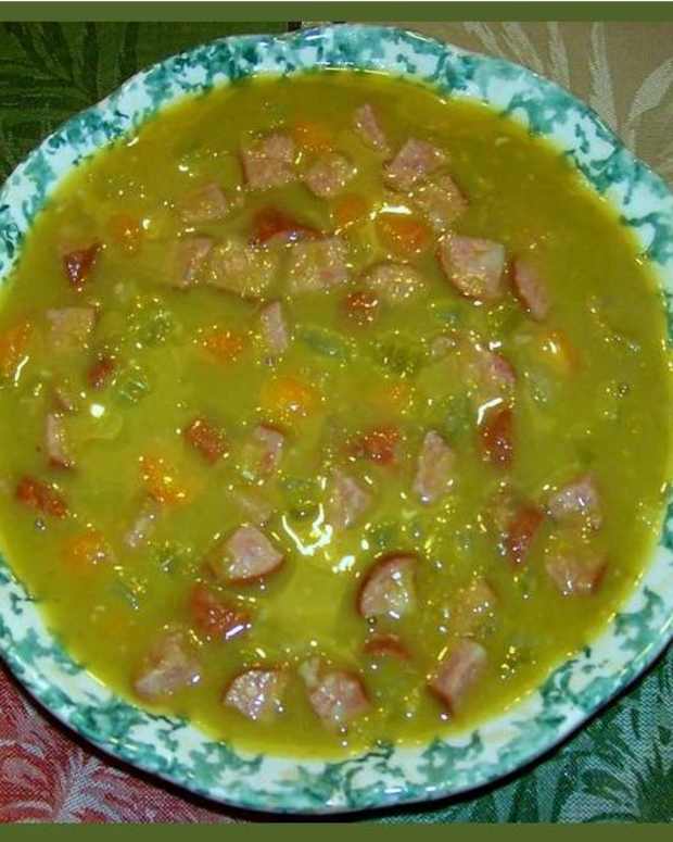 French-Canadian Split-Pea Soup Recipe - Delishably