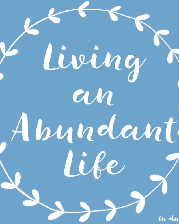 wealthy-beyond-your-wildest-dreams-3-simple-steps-to-living-an-abundant-life