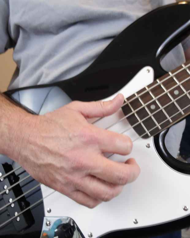 How to Tune a Guitar by Ear Without a Tuner Spinditty