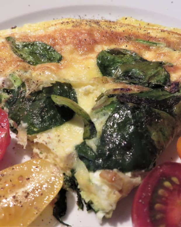 quick-and-easy-stovetop-omelette-with-baby-spinach-and-feta-cheese
