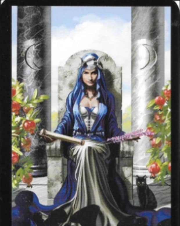 high-priestess-chariot-hanged-man-death-moon-and-judgment-water-elemental-cards-in-tarot