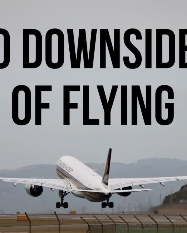 travel by plane advantages and disadvantages