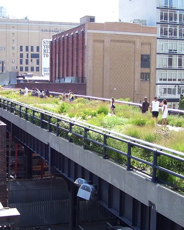 new-york-city-high-line-park-opens-a-new-section