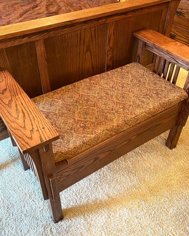 how-to-make-a-cushion-for-a-wooden-bench-using-upholstery-fabric-and-poly-foam