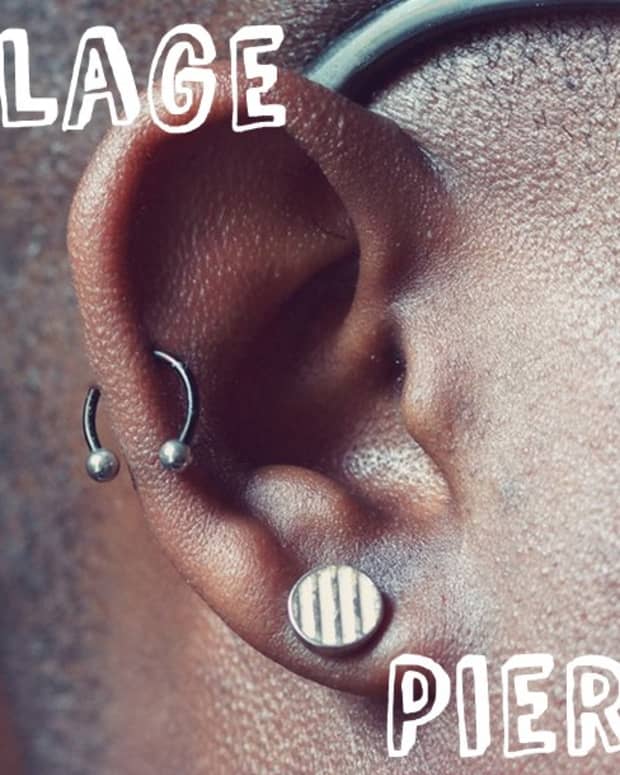 beskyldninger Stejl nær ved How to Care for a Helix or Forward Helix Piercing - TatRing