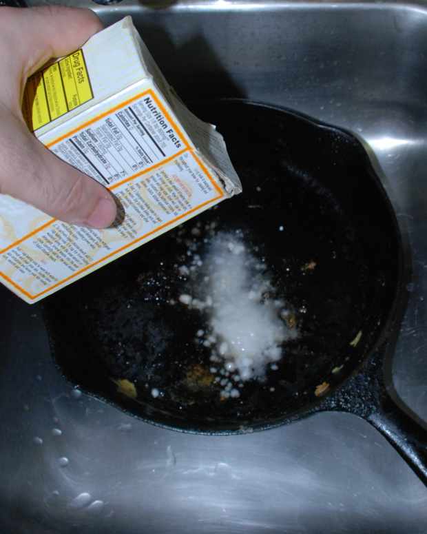 How to Season Your CastIron Pan Delishably