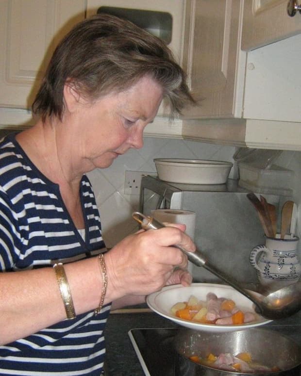 how-to-make-irish-coddle-my-mothers-recipe-with-photos