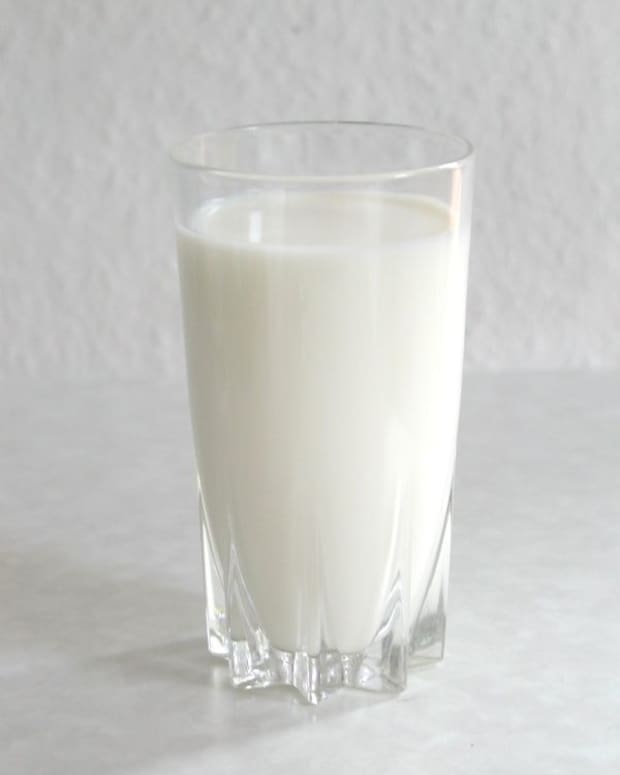 health-benefits-of-drinking-skim-milk