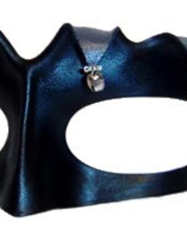 what-is-a-masquerade-ball-and-why-wear-a-masquerade-mask