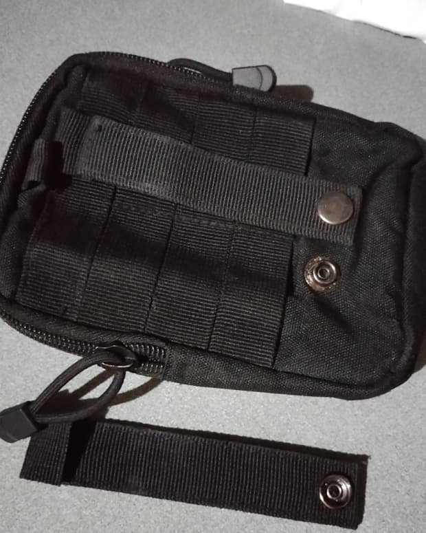 my-cheapo-edc-pouch-failed-after-three-months