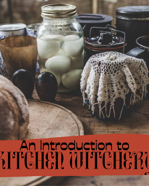 an-introductio-to-kitchen-witchery