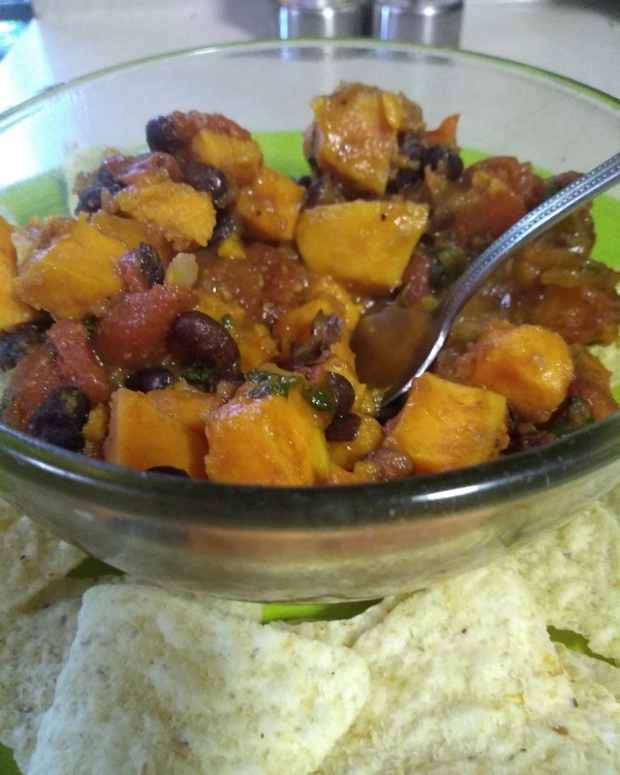 best-vegetarian-chili-sweet-potato-and-black-bean