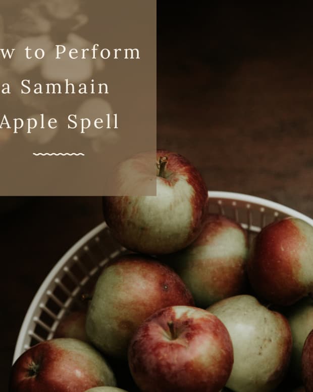a-samhain-apple-spell-dissolving-links-to-the-past