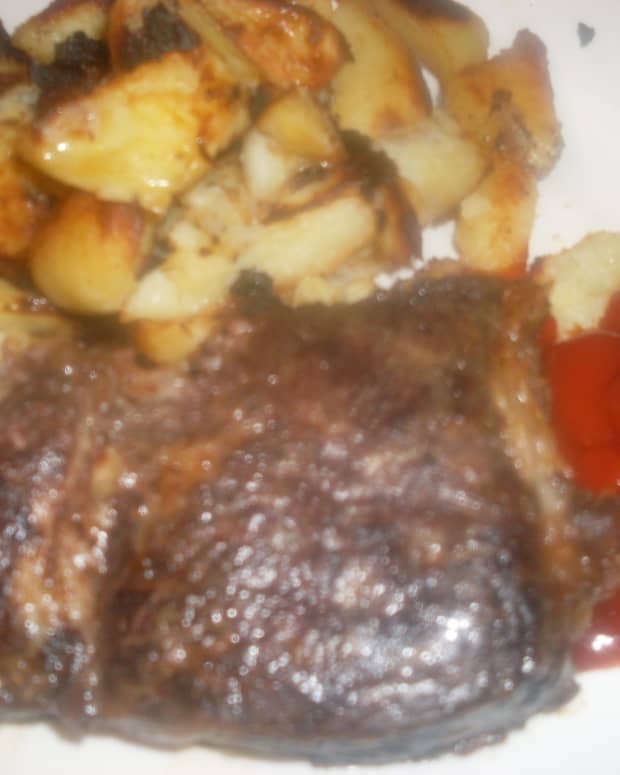 colossal-steak-and-potatoes