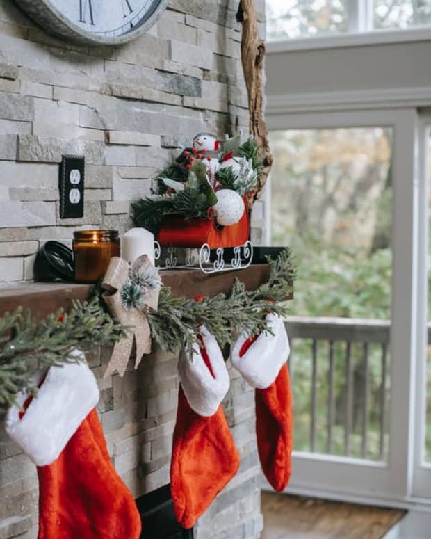 the-history-of-christmas-traditions-stockings-by-the-fireplace
