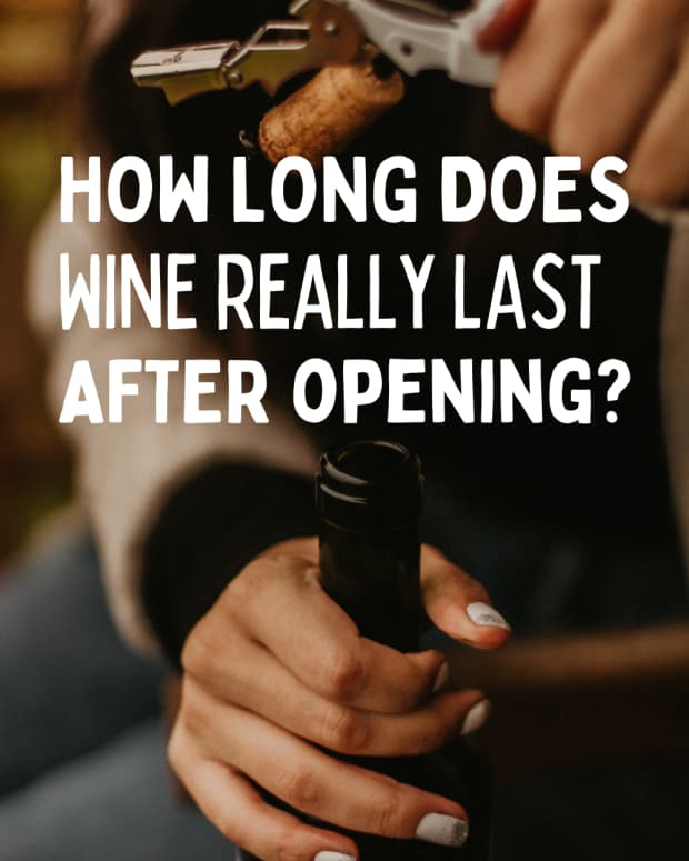 how-long-does-wine-last-after-you-open-it