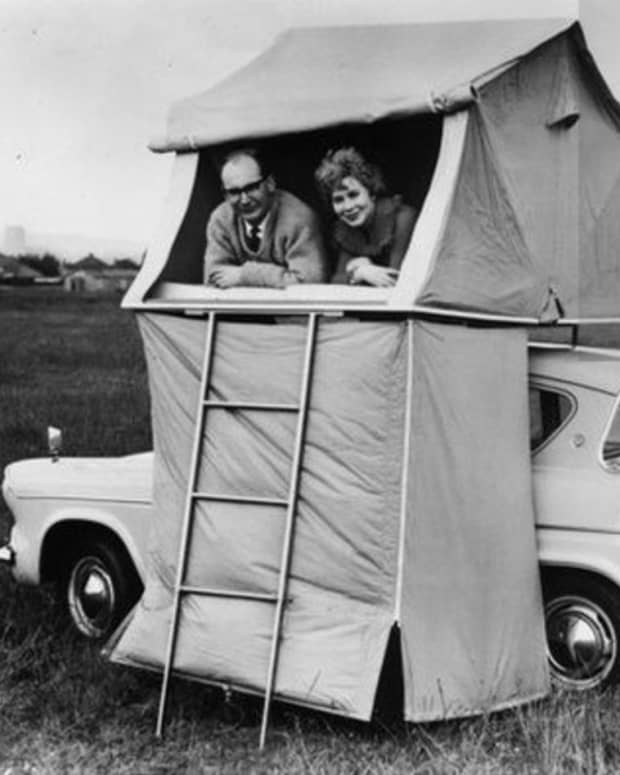 budget-suv-car-camping
