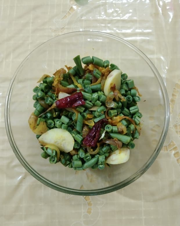 french-bean-and-potato-dry-vegetable-indian-style