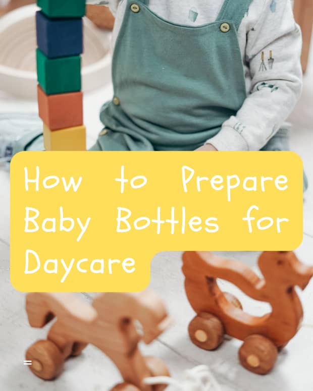 preparing-baby-bottles-for-day-care-child-care