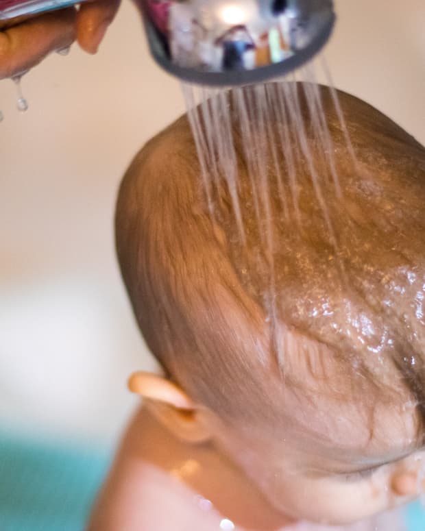 how-to-take-a-bath-with-your-baby