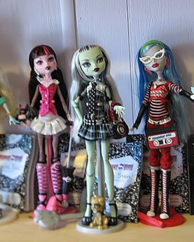 the-monster-high-characters-complete-doll-listing