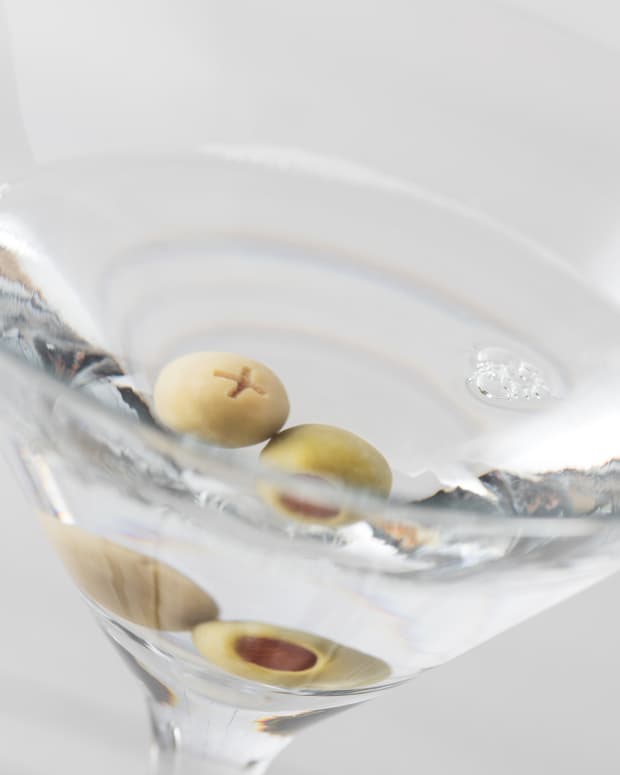 Woman's Cool JellO Shots Hack Levels Up the Party Delishably News