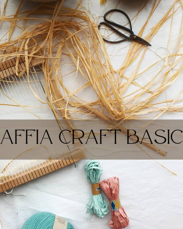 raffia-craft-basics-how-to-make-a-simple-raffia-mat-raffia-wall-hanging