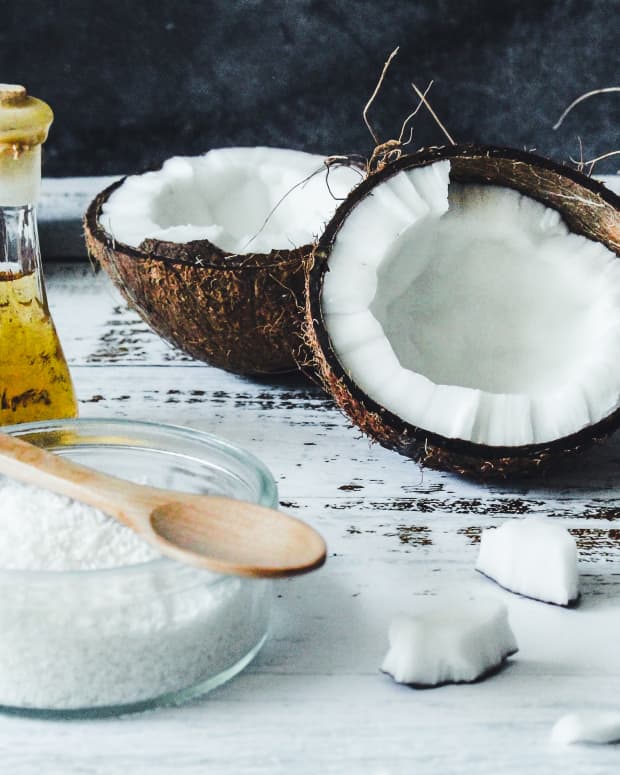 how-to-get-your-daily-coconut-oil
