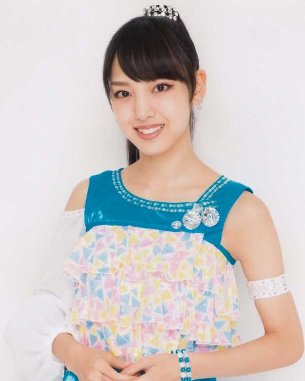 haruna-iikubo-japanese-idol-singer-actress-fashion-model