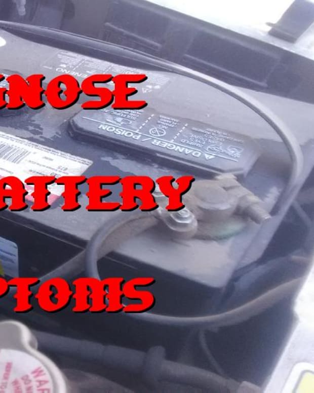 10次​​常见的迹象 - 一箱 - 携带糟糕的汽车电池