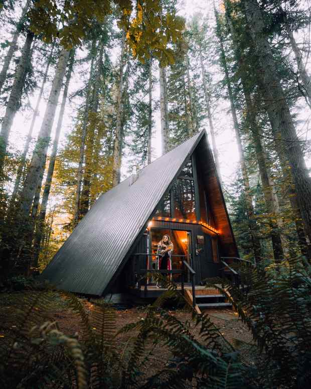 The Pros and Cons of Using Airbnb as a Guest WanderWisdom