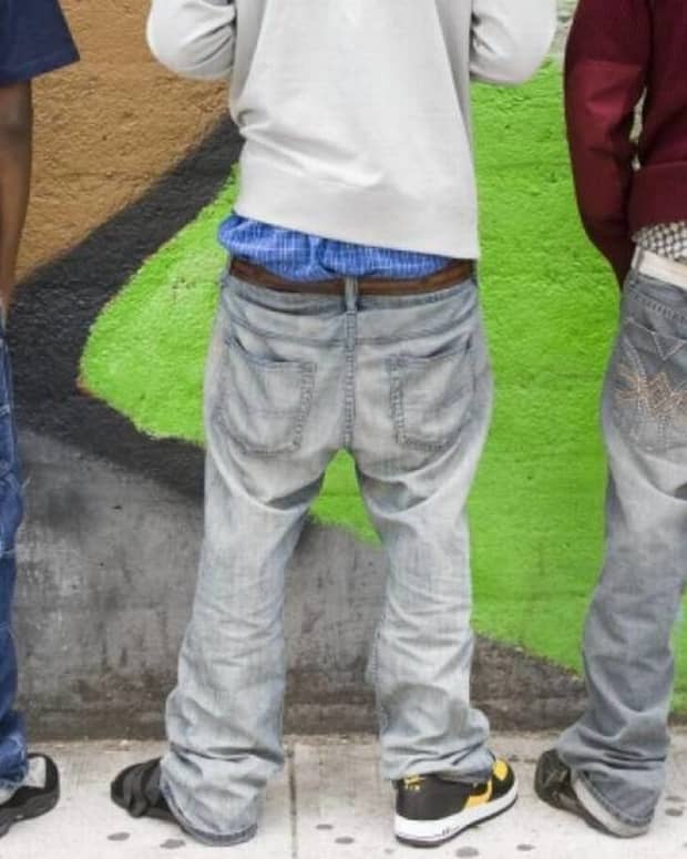 sagging-pants-trend-came-from-sexual-abuse-of-black-men-during-slavery
