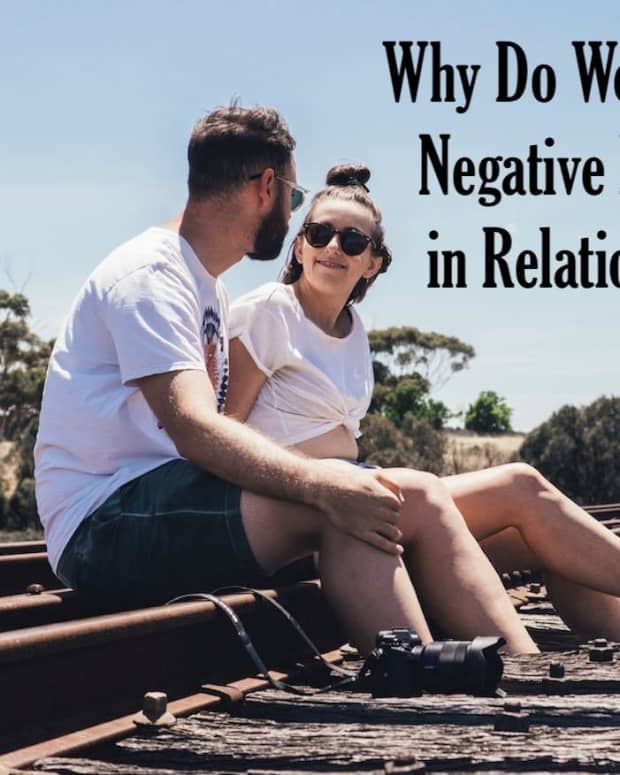 why-we-repeat-negative-patterns-in-relationships