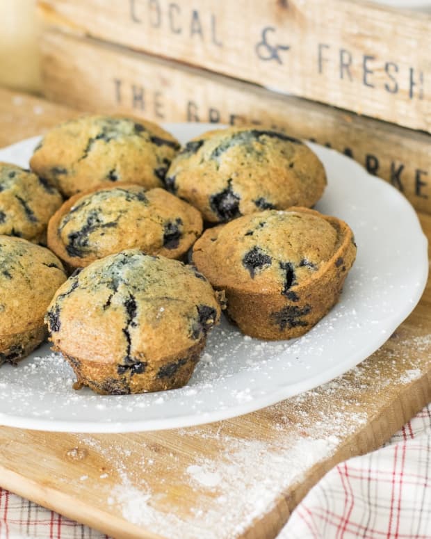 foolproof-easy-recipe-vegan-light-cupcakes-muffins-perfect-breakfast-snack