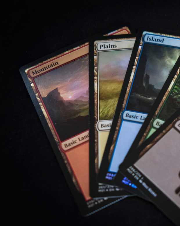 mtg famous cards Magic the Gathering Trading Card Game Duskmourn: House of Horror Miracle Worker Commander Deck