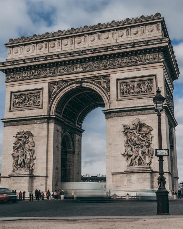 the-arc-de-triomphe-is-like-the-hub-to-the-spokes-of-the-champs-elysees