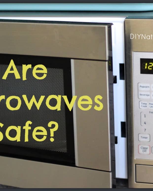 microwave-adverse-affects＂>
                </picture>
                <div class=