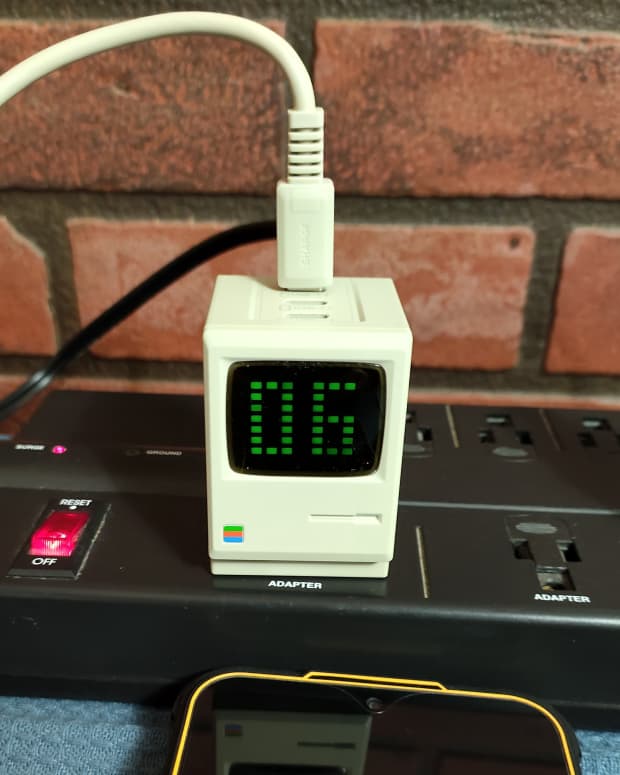 review-of-the-shargeek-67w-charger-with-power-display