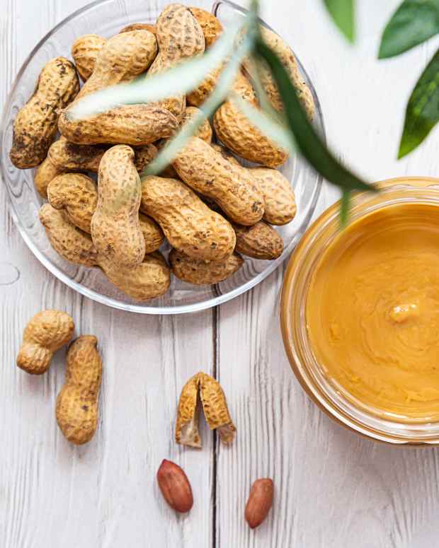 Massive Reese's Peanut Butter Cup Dupe Is Totally JawDropping