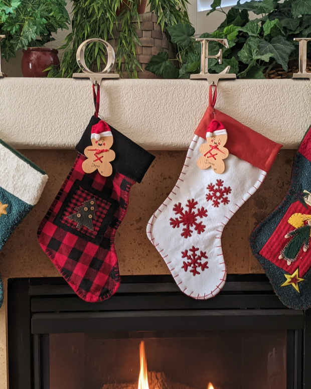 75+ Amazing DIY Christmas Stocking Holder Ideas When You Have No Mantle Holidappy
