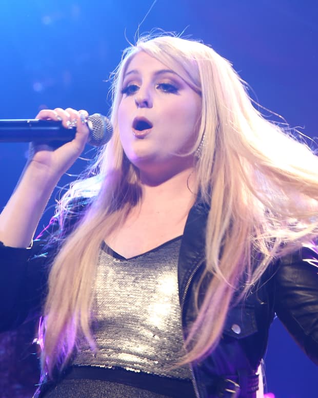 Chris Olsen Accidentally Caught Meghan Trainor’s Husband Daryl Sabara ...