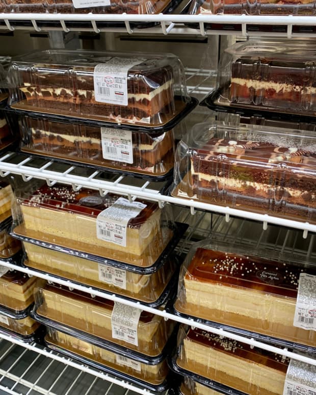 Costco Bakery Introduces 5 New Tempting Desserts Delishably News