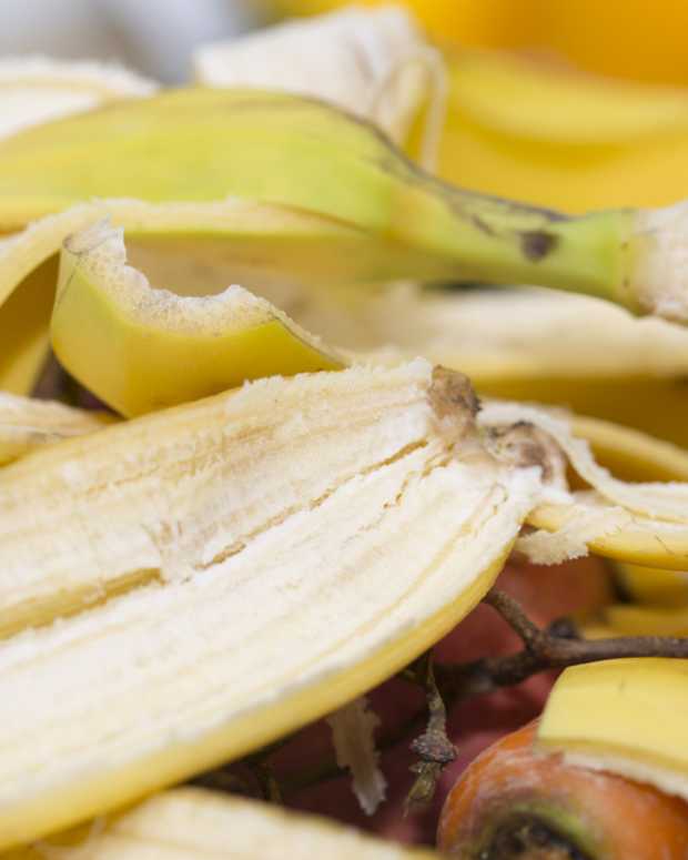 Hack for Using Bananas to Get Rid of Wrinkles Has People Talking