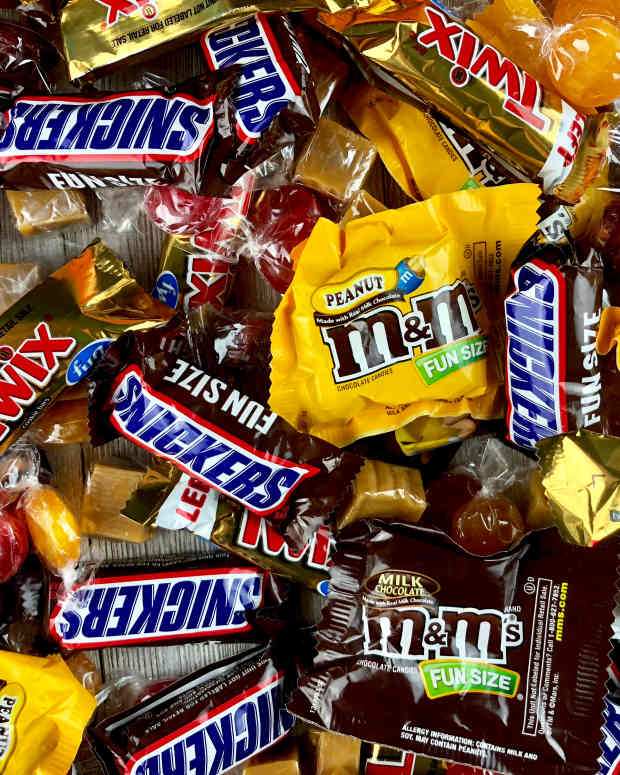 Viral Realization About the Reality of Snickers Candy Bars Has People