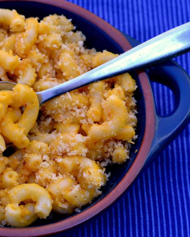 DumpandGo Crockpot MacnCheese Is the Ultimate Comfort Food