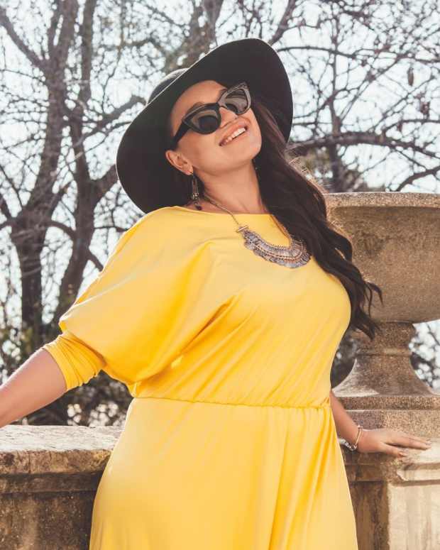 Short, Fat, and Stylish: A Fashion Guide for Plus-Size Petite Women -  HubPages