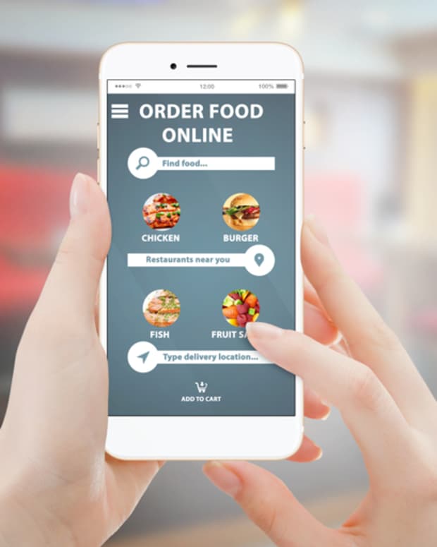 Parody Of Ordering at a FastFood DriveThru Is Totally SpotOn