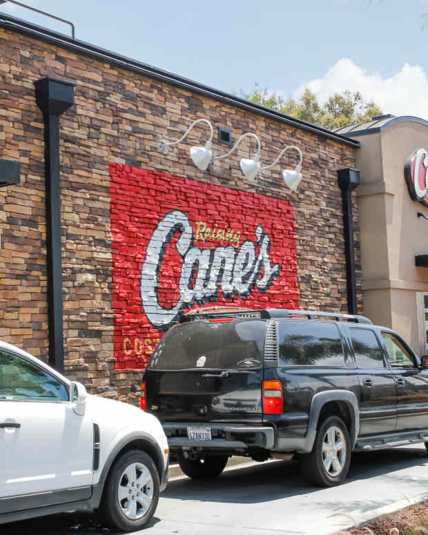 New Computer DriveThru Experience at 'Panera Bread' Is Met with Mixed