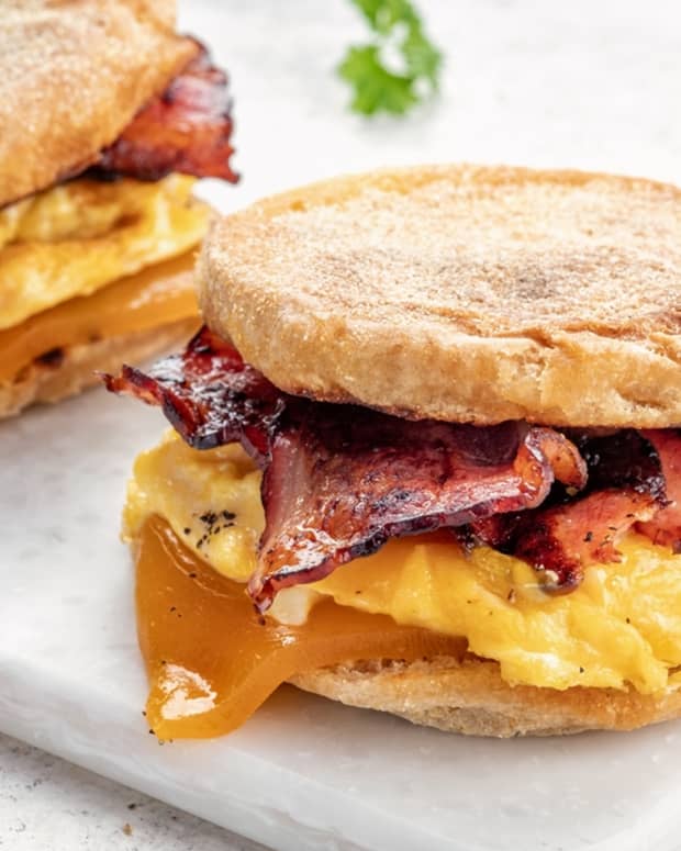 Tiny One-Pan Miniature Breakfast Sandwich Is So Cute We Can't Stand It ...